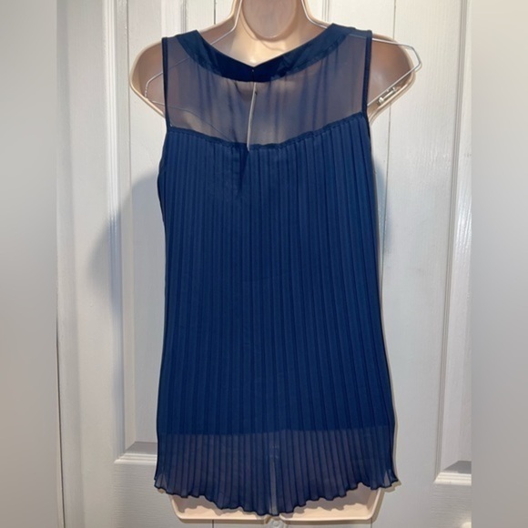 INTIMISSIMI Sleeveless Blouse 2 for $22 ❇️ - Picture 2 of 4